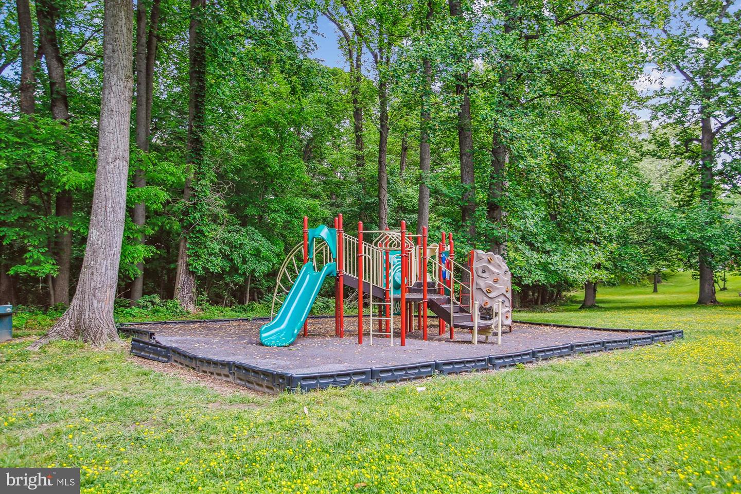 3195 WESTOVER DR SE, WASHINGTON, District Of Columbia 20020, 7 Bedrooms Bedrooms, ,4 BathroomsBathrooms,Residential,For sale,3195 WESTOVER DR SE,DCDC2221194 MLS # DCDC2221194 3195 WESTOVER DR SE, WASHINGTON, District Of Columbia 20020, 7 Bedrooms Bedrooms, ,4 BathroomsBathrooms,Residential,For sale,3195 WESTOVER DR SE,DCDC2221194 MLS # DCDC2221194