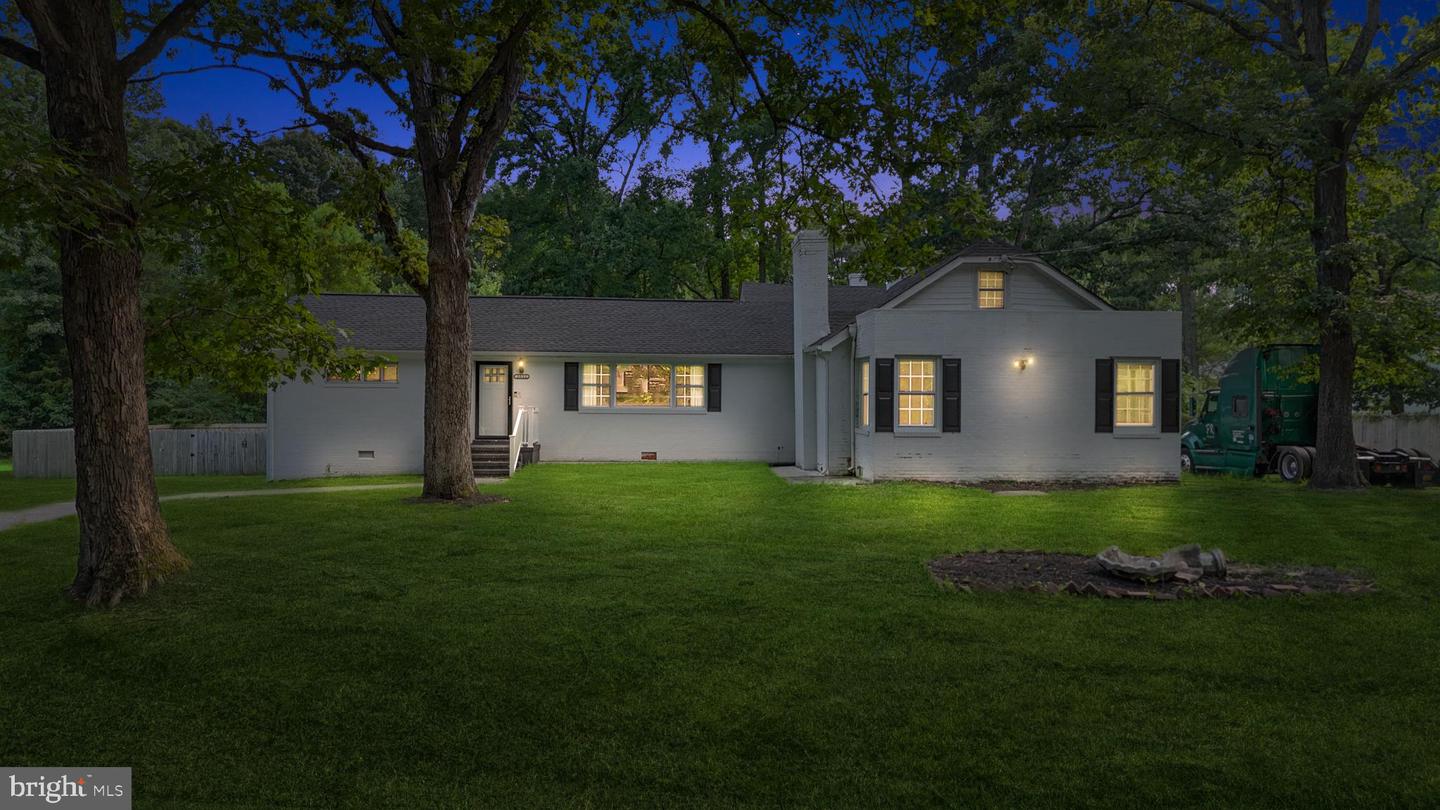 3811 TERMINAL AVE, RICHMOND, Virginia 23224, 4 Bedrooms Bedrooms, 6 Rooms Rooms,2 BathroomsBathrooms,Residential,For sale,3811 TERMINAL AVE,VARC2000748 MLS # VARC2000748 3811 TERMINAL AVE, RICHMOND, Virginia 23224, 4 Bedrooms Bedrooms, 6 Rooms Rooms,2 BathroomsBathrooms,Residential,For sale,3811 TERMINAL AVE,VARC2000748 MLS # VARC2000748