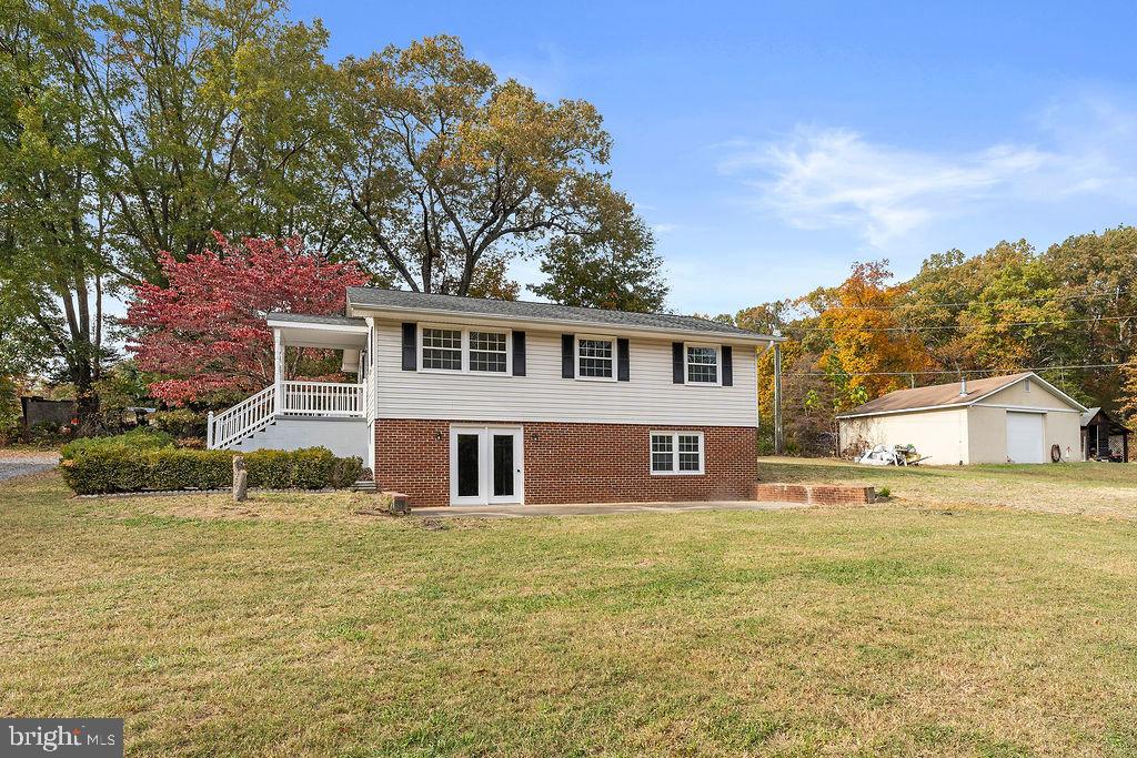 2910 LEE EXTENDED DR, FREDERICKSBURG, Virginia 22408, 3 Bedrooms Bedrooms, ,1 BathroomBathrooms,Residential,For sale,2910 LEE EXTENDED DR,VASP2036692 MLS # VASP2036692 2910 LEE EXTENDED DR, FREDERICKSBURG, Virginia 22408, 3 Bedrooms Bedrooms, ,1 BathroomBathrooms,Residential,For sale,2910 LEE EXTENDED DR,VASP2036692 MLS # VASP2036692