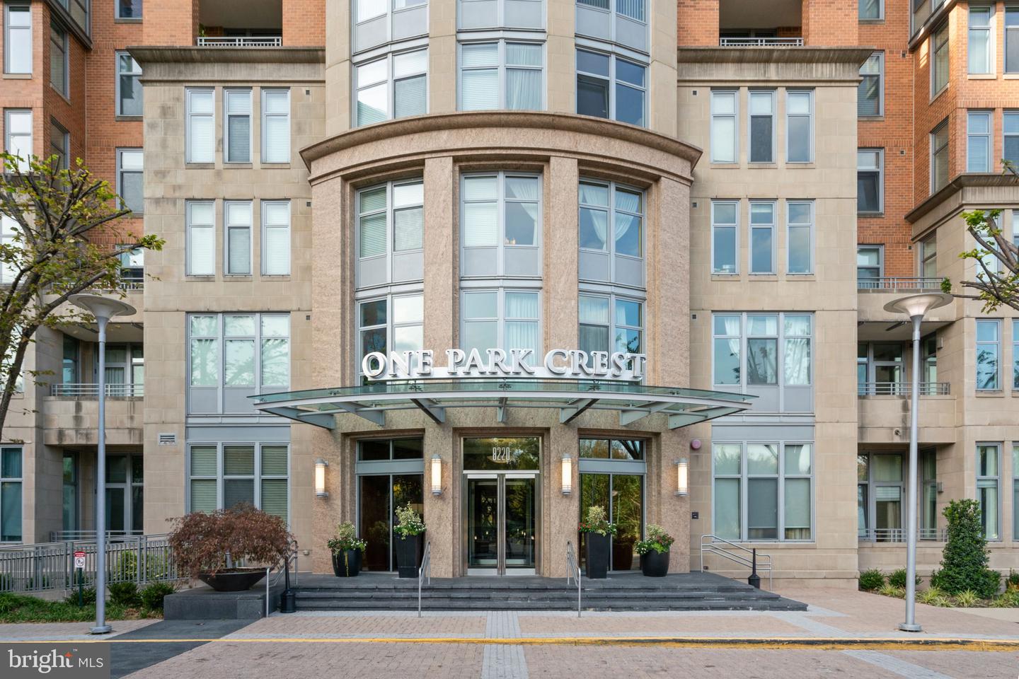 8220 CRESTWOOD HEIGHTS DR #315, MCLEAN, Virginia 22102, 2 Bedrooms Bedrooms, ,2 BathroomsBathrooms,Residential,For sale,8220 CRESTWOOD HEIGHTS DR #315,VAFX2275412 MLS # VAFX2275412 8220 CRESTWOOD HEIGHTS DR #315, MCLEAN, Virginia 22102, 2 Bedrooms Bedrooms, ,2 BathroomsBathrooms,Residential,For sale,8220 CRESTWOOD HEIGHTS DR #315,VAFX2275412 MLS # VAFX2275412