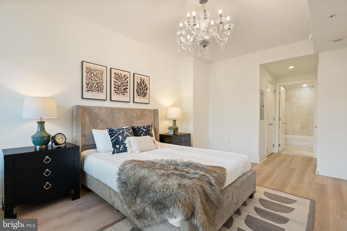 8220 CRESTWOOD HEIGHTS DR #315, MCLEAN, Virginia 22102, 2 Bedrooms Bedrooms, ,2 BathroomsBathrooms,Residential,For sale,8220 CRESTWOOD HEIGHTS DR #315,VAFX2275412 MLS # VAFX2275412 8220 CRESTWOOD HEIGHTS DR #315, MCLEAN, Virginia 22102, 2 Bedrooms Bedrooms, ,2 BathroomsBathrooms,Residential,For sale,8220 CRESTWOOD HEIGHTS DR #315,VAFX2275412 MLS # VAFX2275412