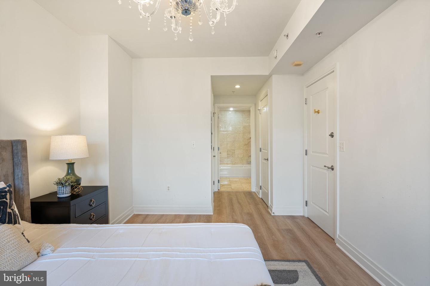 8220 CRESTWOOD HEIGHTS DR #315, MCLEAN, Virginia 22102, 2 Bedrooms Bedrooms, ,2 BathroomsBathrooms,Residential,For sale,8220 CRESTWOOD HEIGHTS DR #315,VAFX2275412 MLS # VAFX2275412 8220 CRESTWOOD HEIGHTS DR #315, MCLEAN, Virginia 22102, 2 Bedrooms Bedrooms, ,2 BathroomsBathrooms,Residential,For sale,8220 CRESTWOOD HEIGHTS DR #315,VAFX2275412 MLS # VAFX2275412