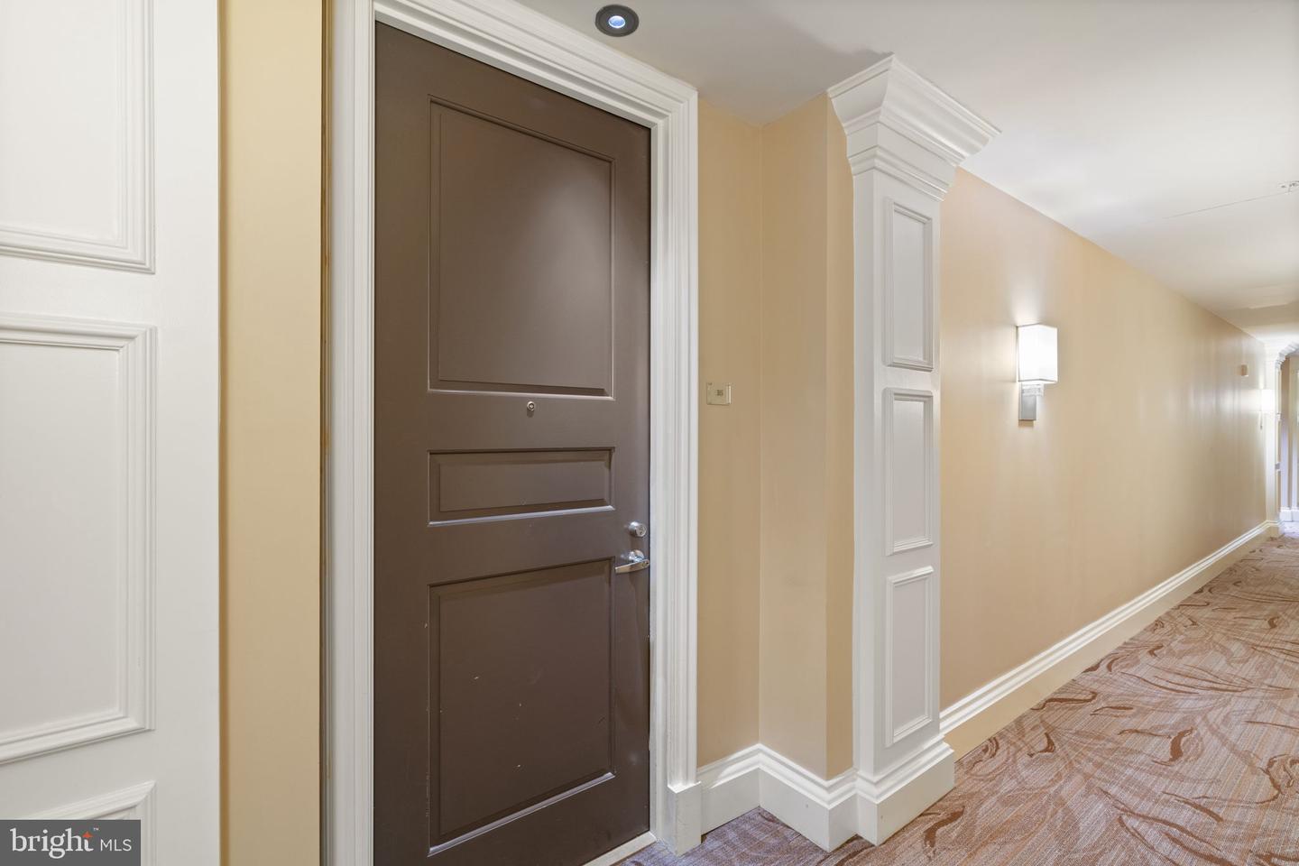 8220 CRESTWOOD HEIGHTS DR #315, MCLEAN, Virginia 22102, 2 Bedrooms Bedrooms, ,2 BathroomsBathrooms,Residential,For sale,8220 CRESTWOOD HEIGHTS DR #315,VAFX2275412 MLS # VAFX2275412 8220 CRESTWOOD HEIGHTS DR #315, MCLEAN, Virginia 22102, 2 Bedrooms Bedrooms, ,2 BathroomsBathrooms,Residential,For sale,8220 CRESTWOOD HEIGHTS DR #315,VAFX2275412 MLS # VAFX2275412