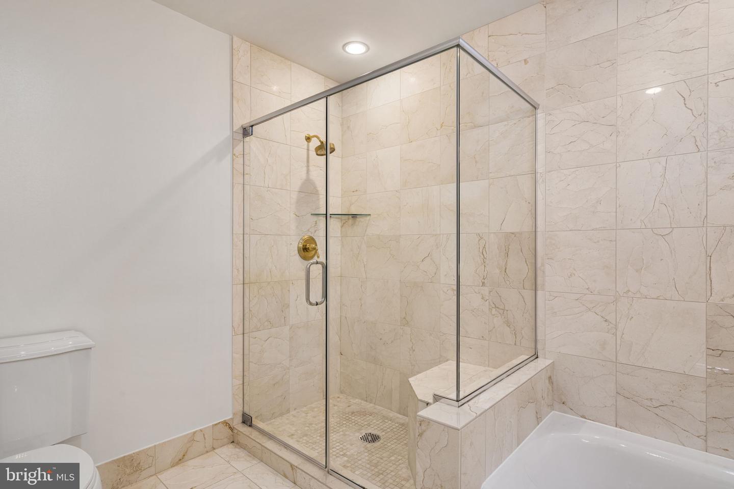 8220 CRESTWOOD HEIGHTS DR #315, MCLEAN, Virginia 22102, 2 Bedrooms Bedrooms, ,2 BathroomsBathrooms,Residential,For sale,8220 CRESTWOOD HEIGHTS DR #315,VAFX2275412 MLS # VAFX2275412 8220 CRESTWOOD HEIGHTS DR #315, MCLEAN, Virginia 22102, 2 Bedrooms Bedrooms, ,2 BathroomsBathrooms,Residential,For sale,8220 CRESTWOOD HEIGHTS DR #315,VAFX2275412 MLS # VAFX2275412