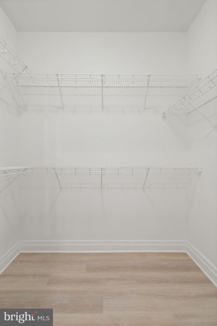 8220 CRESTWOOD HEIGHTS DR #315, MCLEAN, Virginia 22102, 2 Bedrooms Bedrooms, ,2 BathroomsBathrooms,Residential,For sale,8220 CRESTWOOD HEIGHTS DR #315,VAFX2275412 MLS # VAFX2275412 8220 CRESTWOOD HEIGHTS DR #315, MCLEAN, Virginia 22102, 2 Bedrooms Bedrooms, ,2 BathroomsBathrooms,Residential,For sale,8220 CRESTWOOD HEIGHTS DR #315,VAFX2275412 MLS # VAFX2275412