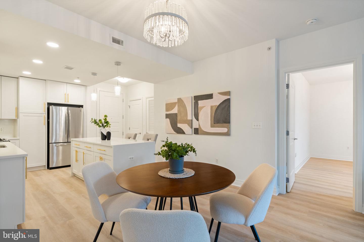 8220 CRESTWOOD HEIGHTS DR #315, MCLEAN, Virginia 22102, 2 Bedrooms Bedrooms, ,2 BathroomsBathrooms,Residential,For sale,8220 CRESTWOOD HEIGHTS DR #315,VAFX2275412 MLS # VAFX2275412 8220 CRESTWOOD HEIGHTS DR #315, MCLEAN, Virginia 22102, 2 Bedrooms Bedrooms, ,2 BathroomsBathrooms,Residential,For sale,8220 CRESTWOOD HEIGHTS DR #315,VAFX2275412 MLS # VAFX2275412