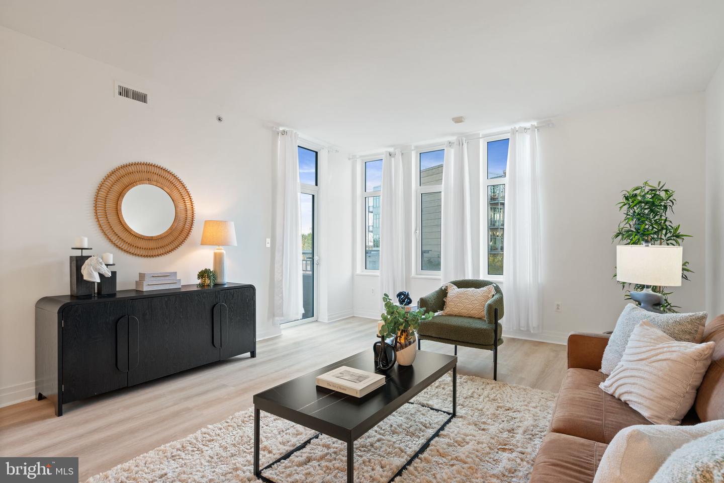 8220 CRESTWOOD HEIGHTS DR #315, MCLEAN, Virginia 22102, 2 Bedrooms Bedrooms, ,2 BathroomsBathrooms,Residential,For sale,8220 CRESTWOOD HEIGHTS DR #315,VAFX2275412 MLS # VAFX2275412 8220 CRESTWOOD HEIGHTS DR #315, MCLEAN, Virginia 22102, 2 Bedrooms Bedrooms, ,2 BathroomsBathrooms,Residential,For sale,8220 CRESTWOOD HEIGHTS DR #315,VAFX2275412 MLS # VAFX2275412