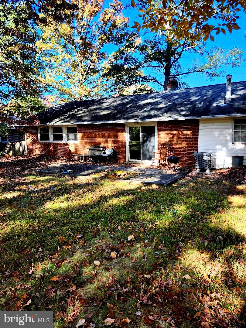 14801 CARLBERN DR, CENTREVILLE, Virginia 20120, 3 Bedrooms Bedrooms, ,1 BathroomBathrooms,Residential,For sale,14801 CARLBERN DR,VAFX2275506 MLS # VAFX2275506 14801 CARLBERN DR, CENTREVILLE, Virginia 20120, 3 Bedrooms Bedrooms, ,1 BathroomBathrooms,Residential,For sale,14801 CARLBERN DR,VAFX2275506 MLS # VAFX2275506