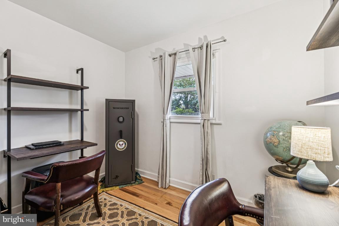 7309 PIPER CT, ALEXANDRIA, Virginia 22306, 3 Bedrooms Bedrooms, 9 Rooms Rooms,1 BathroomBathrooms,Residential,For sale,7309 PIPER CT,VAFX2275666 MLS # VAFX2275666 7309 PIPER CT, ALEXANDRIA, Virginia 22306, 3 Bedrooms Bedrooms, 9 Rooms Rooms,1 BathroomBathrooms,Residential,For sale,7309 PIPER CT,VAFX2275666 MLS # VAFX2275666