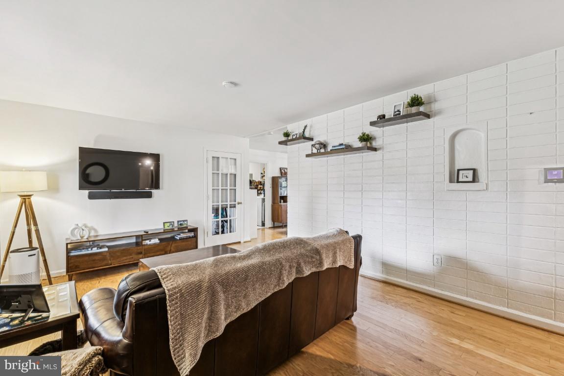 7309 PIPER CT, ALEXANDRIA, Virginia 22306, 3 Bedrooms Bedrooms, 9 Rooms Rooms,1 BathroomBathrooms,Residential,For sale,7309 PIPER CT,VAFX2275666 MLS # VAFX2275666 7309 PIPER CT, ALEXANDRIA, Virginia 22306, 3 Bedrooms Bedrooms, 9 Rooms Rooms,1 BathroomBathrooms,Residential,For sale,7309 PIPER CT,VAFX2275666 MLS # VAFX2275666