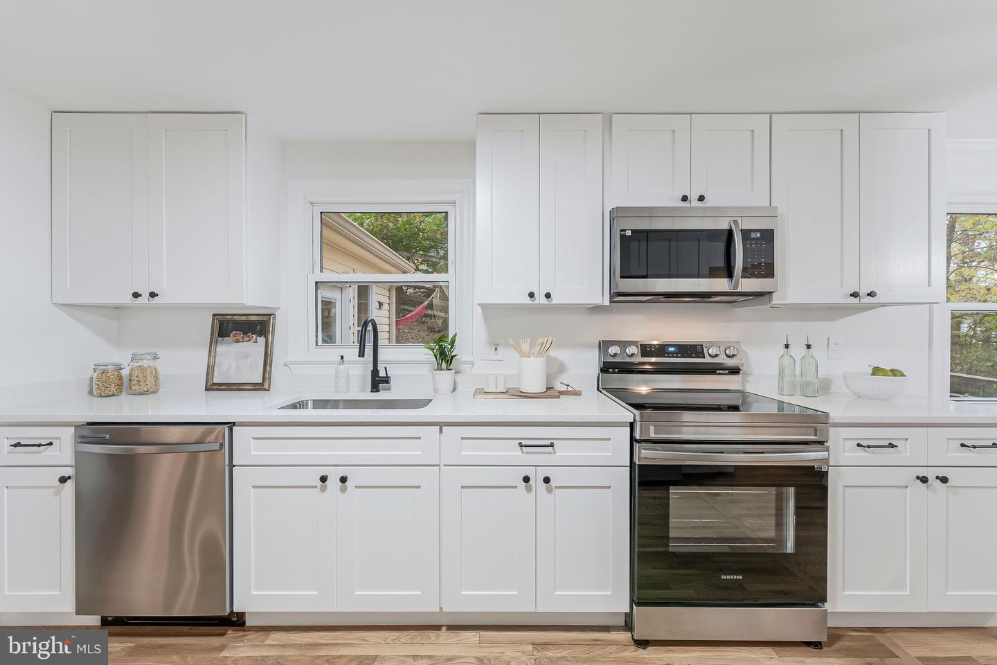 1508 HIDDENBROOK DR, HERNDON, Virginia 20170, 4 Bedrooms Bedrooms, ,4 BathroomsBathrooms,Residential,For sale,1508 HIDDENBROOK DR,VAFX2275752 MLS # VAFX2275752 1508 HIDDENBROOK DR, HERNDON, Virginia 20170, 4 Bedrooms Bedrooms, ,4 BathroomsBathrooms,Residential,For sale,1508 HIDDENBROOK DR,VAFX2275752 MLS # VAFX2275752