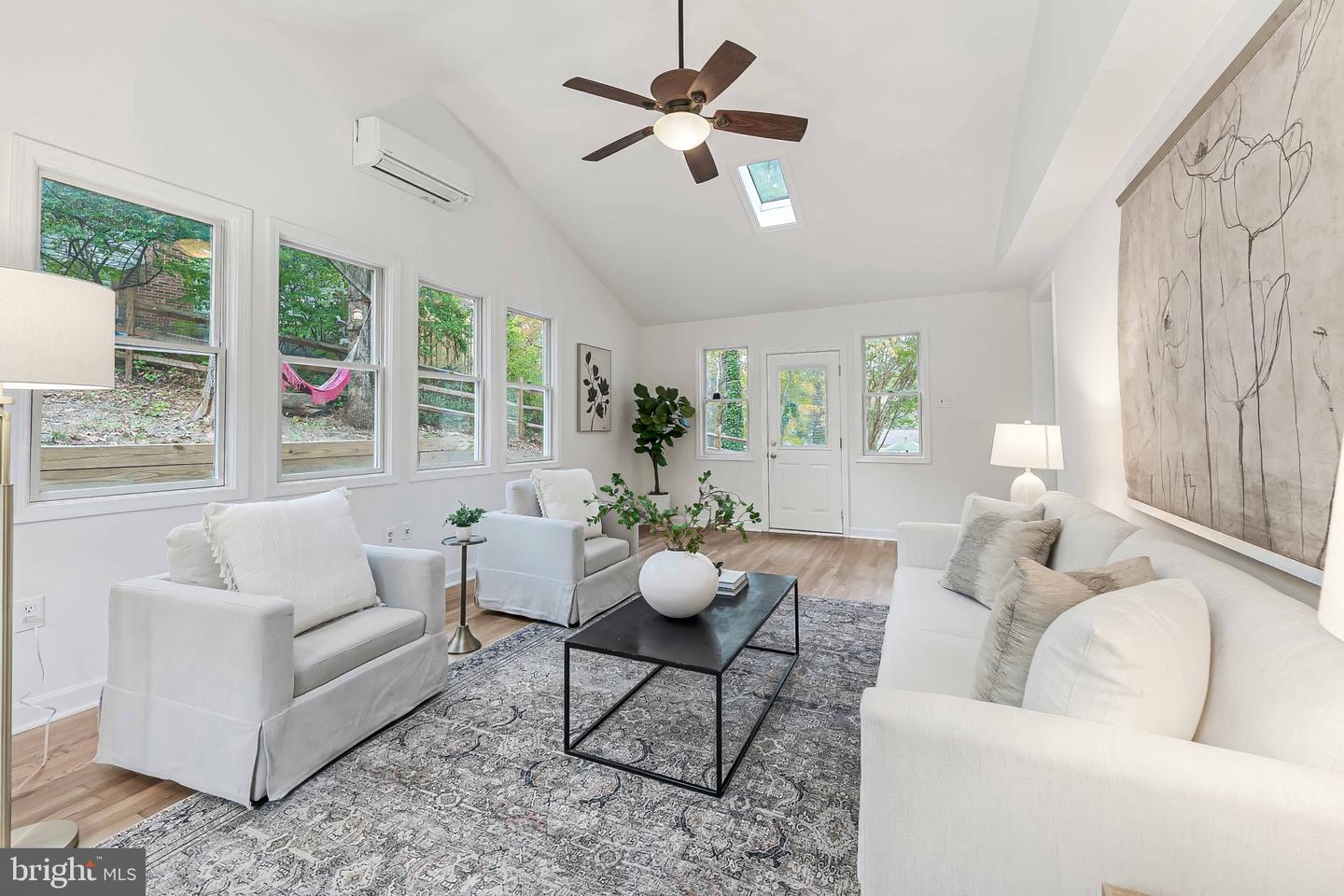 1508 HIDDENBROOK DR, HERNDON, Virginia 20170, 4 Bedrooms Bedrooms, ,4 BathroomsBathrooms,Residential,For sale,1508 HIDDENBROOK DR,VAFX2275752 MLS # VAFX2275752 1508 HIDDENBROOK DR, HERNDON, Virginia 20170, 4 Bedrooms Bedrooms, ,4 BathroomsBathrooms,Residential,For sale,1508 HIDDENBROOK DR,VAFX2275752 MLS # VAFX2275752