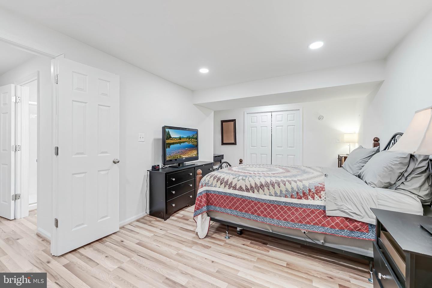 1508 HIDDENBROOK DR, HERNDON, Virginia 20170, 4 Bedrooms Bedrooms, ,4 BathroomsBathrooms,Residential,For sale,1508 HIDDENBROOK DR,VAFX2275752 MLS # VAFX2275752 1508 HIDDENBROOK DR, HERNDON, Virginia 20170, 4 Bedrooms Bedrooms, ,4 BathroomsBathrooms,Residential,For sale,1508 HIDDENBROOK DR,VAFX2275752 MLS # VAFX2275752