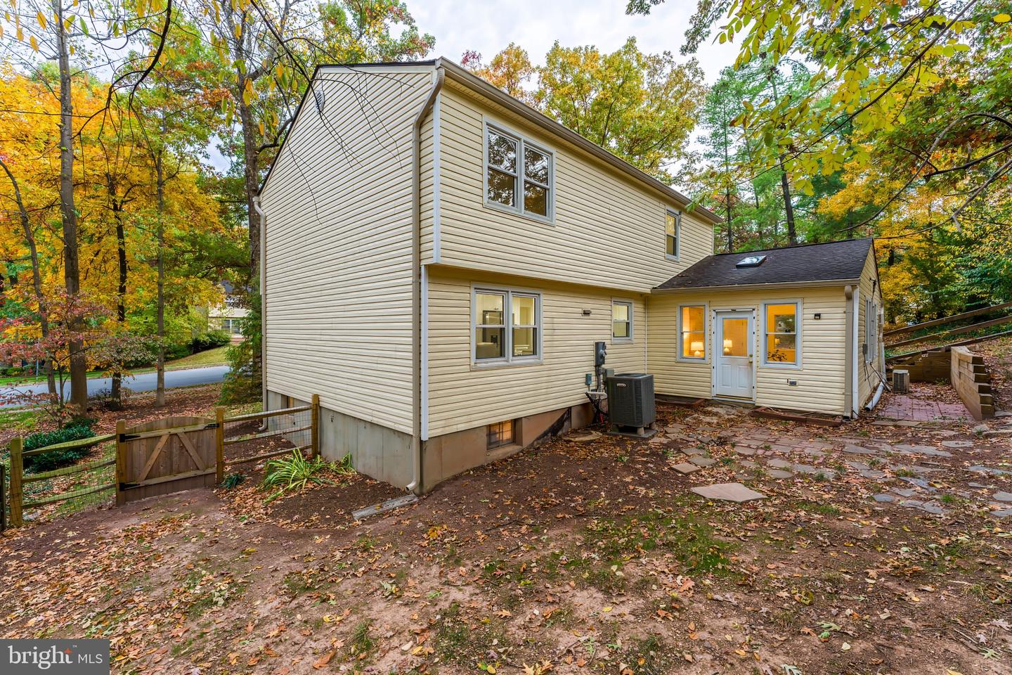 1508 HIDDENBROOK DR, HERNDON, Virginia 20170, 4 Bedrooms Bedrooms, ,4 BathroomsBathrooms,Residential,For sale,1508 HIDDENBROOK DR,VAFX2275752 MLS # VAFX2275752 1508 HIDDENBROOK DR, HERNDON, Virginia 20170, 4 Bedrooms Bedrooms, ,4 BathroomsBathrooms,Residential,For sale,1508 HIDDENBROOK DR,VAFX2275752 MLS # VAFX2275752