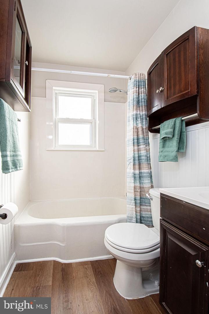 409 DUNCAN AVE, FRONT ROYAL, Virginia 22630, 4 Bedrooms Bedrooms, ,1 BathroomBathrooms,Residential,For sale,409 DUNCAN AVE,VAWR2012624 MLS # VAWR2012624 409 DUNCAN AVE, FRONT ROYAL, Virginia 22630, 4 Bedrooms Bedrooms, ,1 BathroomBathrooms,Residential,For sale,409 DUNCAN AVE,VAWR2012624 MLS # VAWR2012624