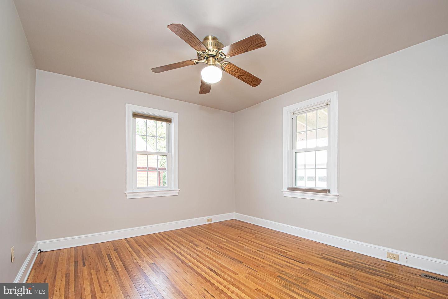 409 DUNCAN AVE, FRONT ROYAL, Virginia 22630, 4 Bedrooms Bedrooms, ,1 BathroomBathrooms,Residential,For sale,409 DUNCAN AVE,VAWR2012624 MLS # VAWR2012624 409 DUNCAN AVE, FRONT ROYAL, Virginia 22630, 4 Bedrooms Bedrooms, ,1 BathroomBathrooms,Residential,For sale,409 DUNCAN AVE,VAWR2012624 MLS # VAWR2012624