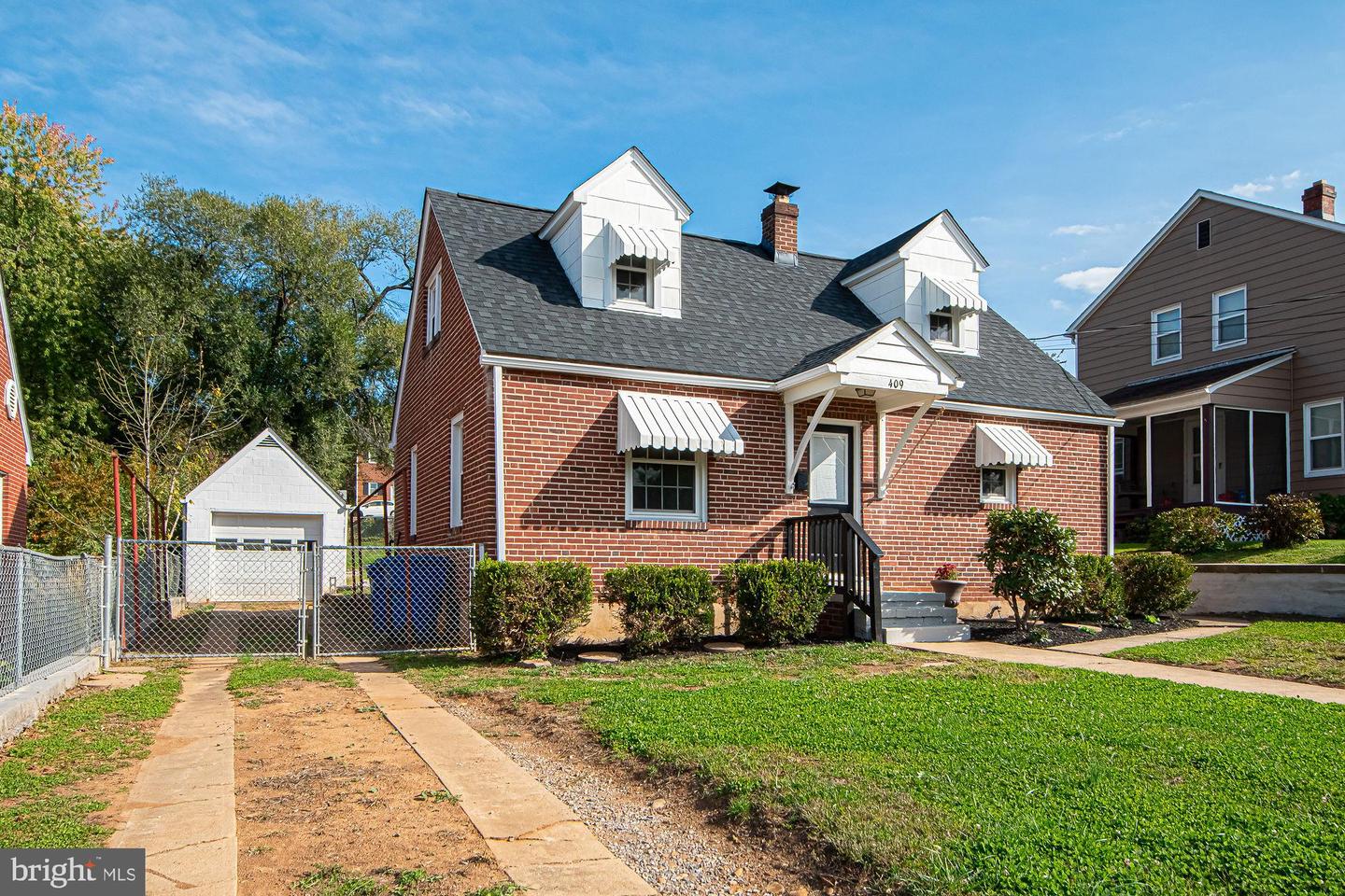 409 DUNCAN AVE, FRONT ROYAL, Virginia 22630, 4 Bedrooms Bedrooms, ,1 BathroomBathrooms,Residential,For sale,409 DUNCAN AVE,VAWR2012624 MLS # VAWR2012624 409 DUNCAN AVE, FRONT ROYAL, Virginia 22630, 4 Bedrooms Bedrooms, ,1 BathroomBathrooms,Residential,For sale,409 DUNCAN AVE,VAWR2012624 MLS # VAWR2012624