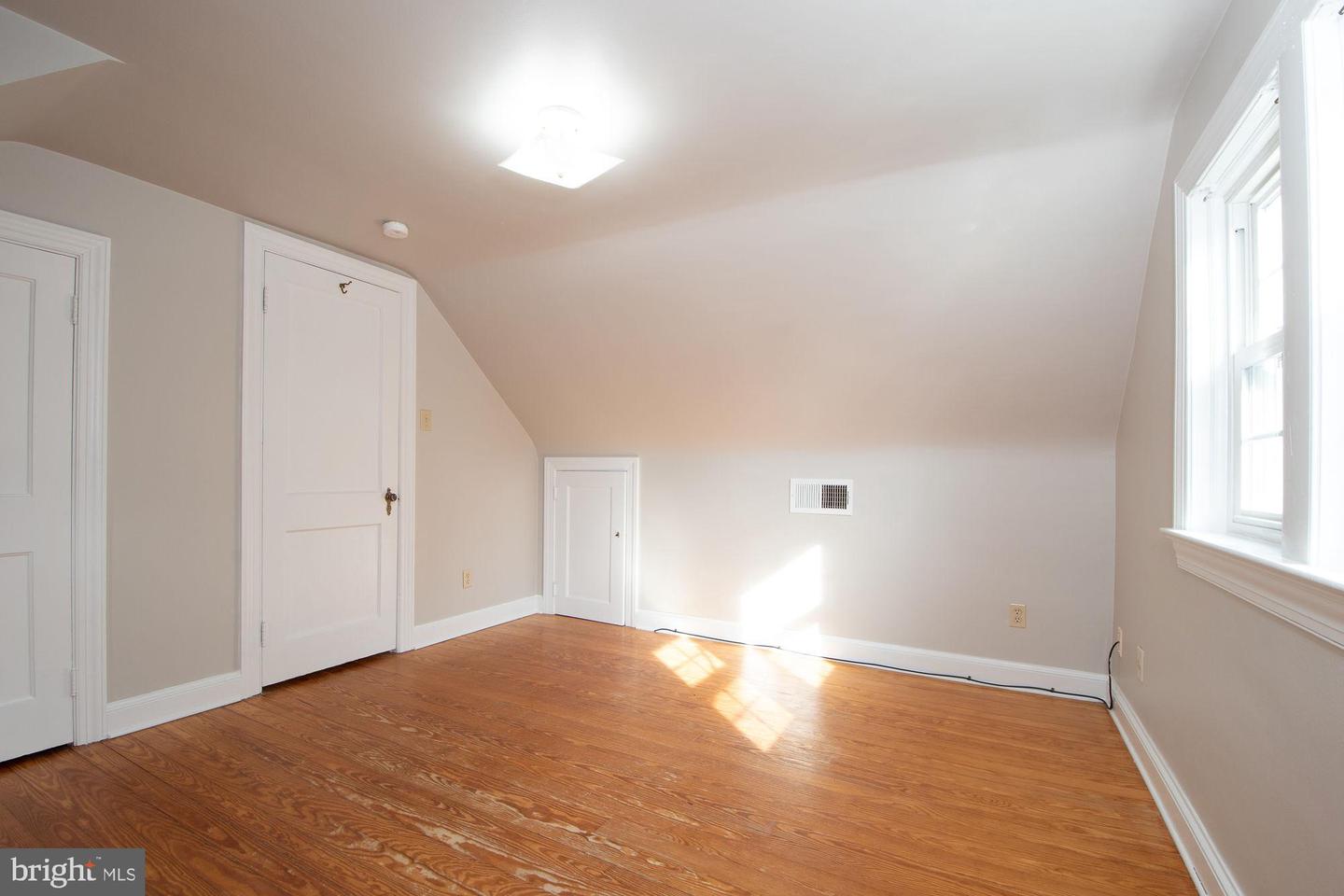 409 DUNCAN AVE, FRONT ROYAL, Virginia 22630, 4 Bedrooms Bedrooms, ,1 BathroomBathrooms,Residential,For sale,409 DUNCAN AVE,VAWR2012624 MLS # VAWR2012624 409 DUNCAN AVE, FRONT ROYAL, Virginia 22630, 4 Bedrooms Bedrooms, ,1 BathroomBathrooms,Residential,For sale,409 DUNCAN AVE,VAWR2012624 MLS # VAWR2012624