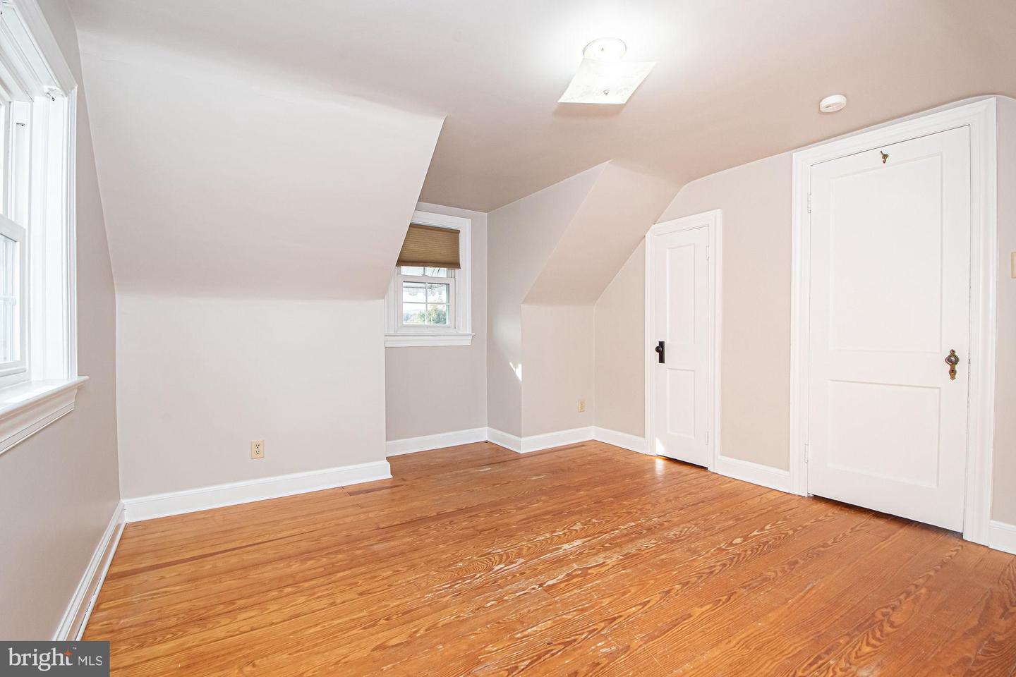 409 DUNCAN AVE, FRONT ROYAL, Virginia 22630, 4 Bedrooms Bedrooms, ,1 BathroomBathrooms,Residential,For sale,409 DUNCAN AVE,VAWR2012624 MLS # VAWR2012624 409 DUNCAN AVE, FRONT ROYAL, Virginia 22630, 4 Bedrooms Bedrooms, ,1 BathroomBathrooms,Residential,For sale,409 DUNCAN AVE,VAWR2012624 MLS # VAWR2012624