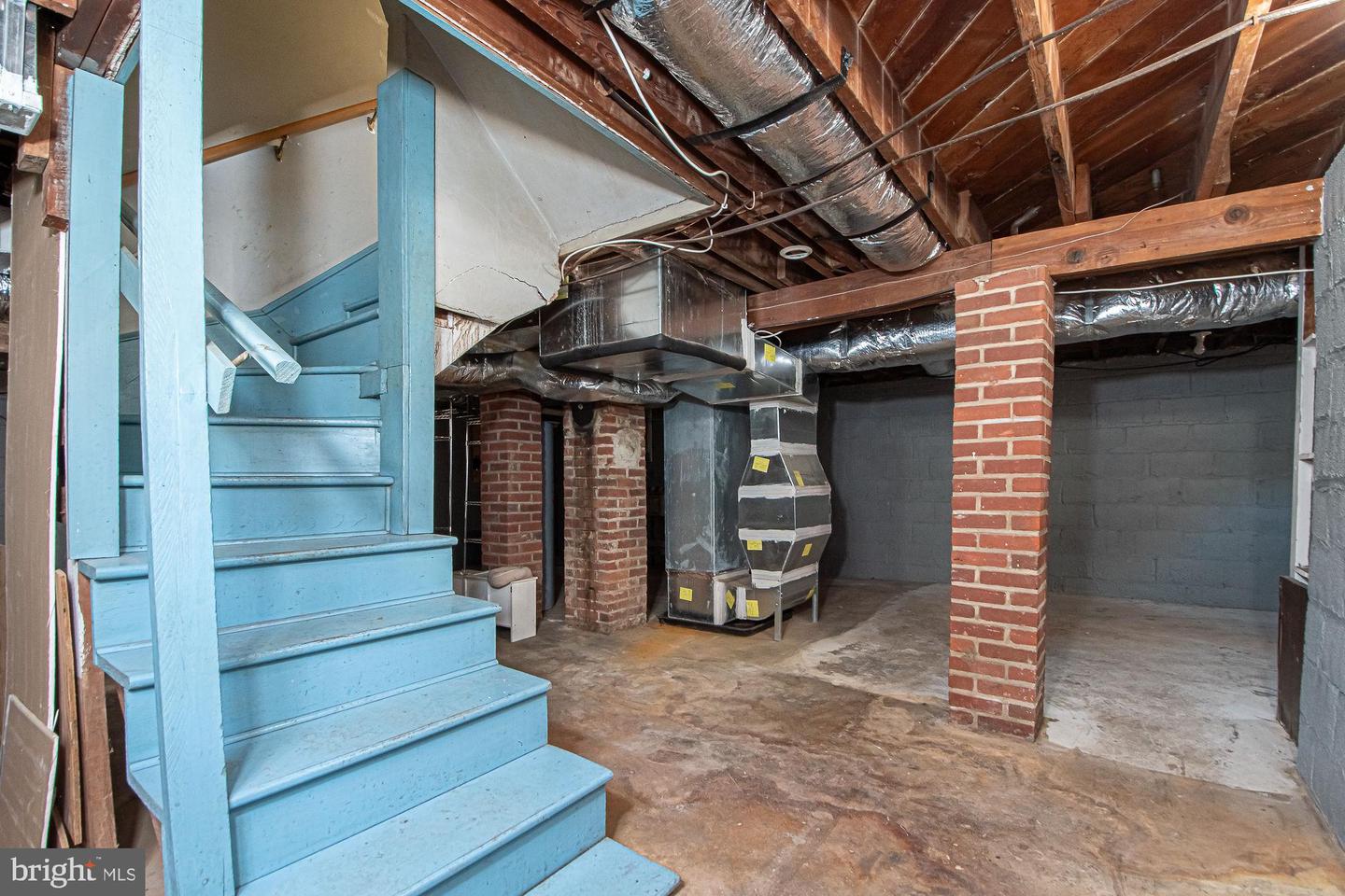 409 DUNCAN AVE, FRONT ROYAL, Virginia 22630, 4 Bedrooms Bedrooms, ,1 BathroomBathrooms,Residential,For sale,409 DUNCAN AVE,VAWR2012624 MLS # VAWR2012624 409 DUNCAN AVE, FRONT ROYAL, Virginia 22630, 4 Bedrooms Bedrooms, ,1 BathroomBathrooms,Residential,For sale,409 DUNCAN AVE,VAWR2012624 MLS # VAWR2012624