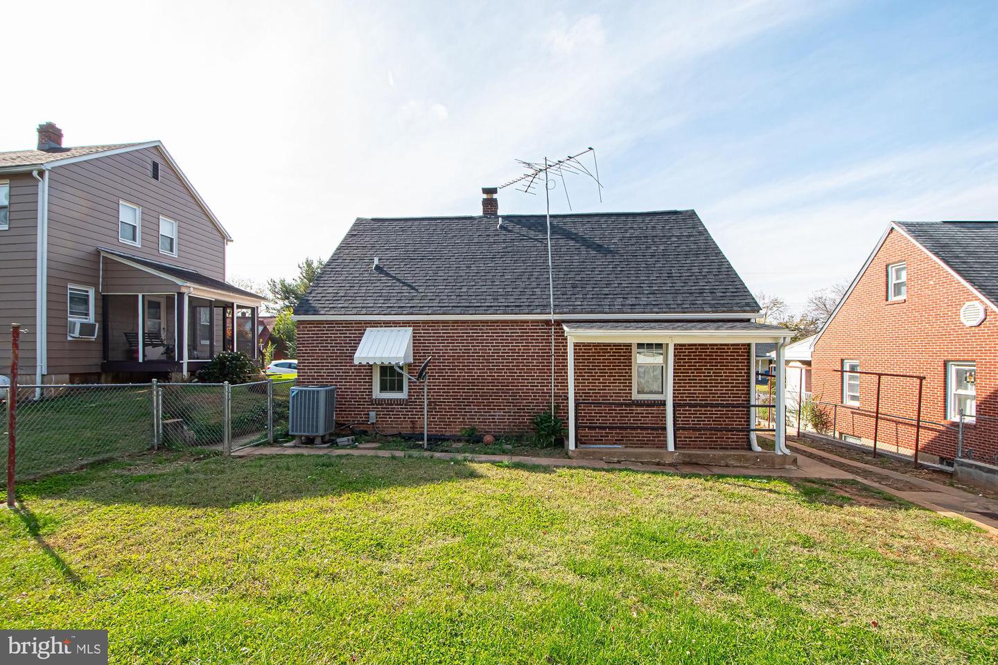 409 DUNCAN AVE, FRONT ROYAL, Virginia 22630, 4 Bedrooms Bedrooms, ,1 BathroomBathrooms,Residential,For sale,409 DUNCAN AVE,VAWR2012624 MLS # VAWR2012624 409 DUNCAN AVE, FRONT ROYAL, Virginia 22630, 4 Bedrooms Bedrooms, ,1 BathroomBathrooms,Residential,For sale,409 DUNCAN AVE,VAWR2012624 MLS # VAWR2012624