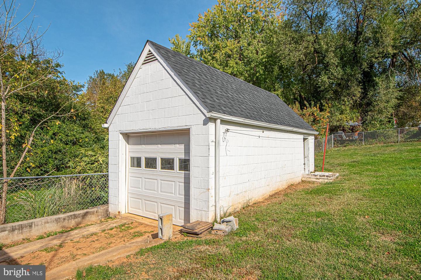 409 DUNCAN AVE, FRONT ROYAL, Virginia 22630, 4 Bedrooms Bedrooms, ,1 BathroomBathrooms,Residential,For sale,409 DUNCAN AVE,VAWR2012624 MLS # VAWR2012624 409 DUNCAN AVE, FRONT ROYAL, Virginia 22630, 4 Bedrooms Bedrooms, ,1 BathroomBathrooms,Residential,For sale,409 DUNCAN AVE,VAWR2012624 MLS # VAWR2012624