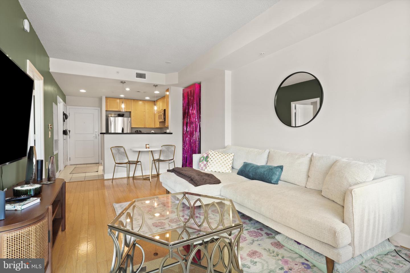 3600 S GLEBE RD #414W, ARLINGTON, Virginia 22202, 1 Bedroom Bedrooms, ,1 BathroomBathrooms,Residential,For sale,3600 S GLEBE RD #414W,VAAR2065412 MLS # VAAR2065412 3600 S GLEBE RD #414W, ARLINGTON, Virginia 22202, 1 Bedroom Bedrooms, ,1 BathroomBathrooms,Residential,For sale,3600 S GLEBE RD #414W,VAAR2065412 MLS # VAAR2065412