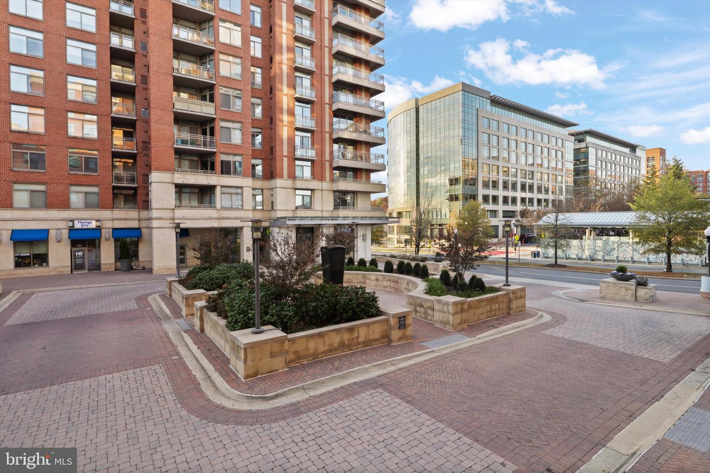 3600 S GLEBE RD #414W, ARLINGTON, Virginia 22202, 1 Bedroom Bedrooms, ,1 BathroomBathrooms,Residential,For sale,3600 S GLEBE RD #414W,VAAR2065412 MLS # VAAR2065412 3600 S GLEBE RD #414W, ARLINGTON, Virginia 22202, 1 Bedroom Bedrooms, ,1 BathroomBathrooms,Residential,For sale,3600 S GLEBE RD #414W,VAAR2065412 MLS # VAAR2065412