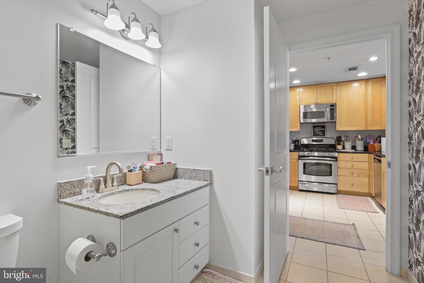 3600 S GLEBE RD #414W, ARLINGTON, Virginia 22202, 1 Bedroom Bedrooms, ,1 BathroomBathrooms,Residential,For sale,3600 S GLEBE RD #414W,VAAR2065412 MLS # VAAR2065412 3600 S GLEBE RD #414W, ARLINGTON, Virginia 22202, 1 Bedroom Bedrooms, ,1 BathroomBathrooms,Residential,For sale,3600 S GLEBE RD #414W,VAAR2065412 MLS # VAAR2065412