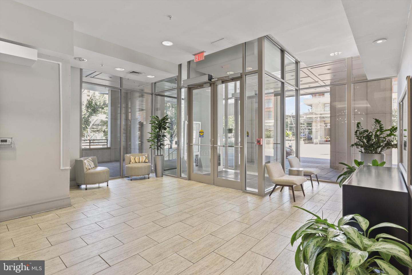 3600 S GLEBE RD #414W, ARLINGTON, Virginia 22202, 1 Bedroom Bedrooms, ,1 BathroomBathrooms,Residential,For sale,3600 S GLEBE RD #414W,VAAR2065412 MLS # VAAR2065412 3600 S GLEBE RD #414W, ARLINGTON, Virginia 22202, 1 Bedroom Bedrooms, ,1 BathroomBathrooms,Residential,For sale,3600 S GLEBE RD #414W,VAAR2065412 MLS # VAAR2065412