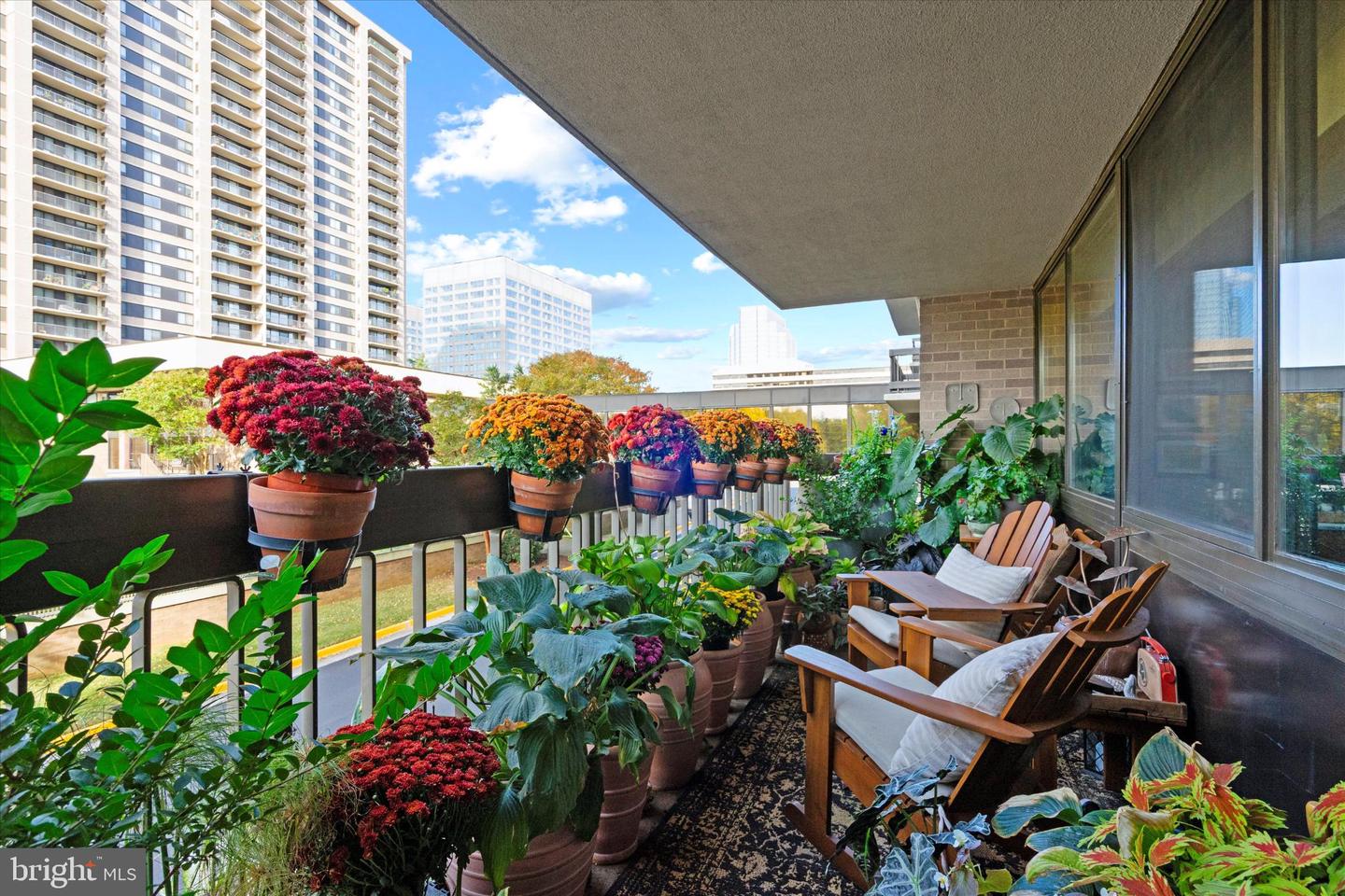 5501 SEMINARY RD #114S, FALLS CHURCH, Virginia 22041, 2 Bedrooms Bedrooms, ,1 BathroomBathrooms,Residential,For sale,5501 SEMINARY RD #114S,VAFX2276420 MLS # VAFX2276420 5501 SEMINARY RD #114S, FALLS CHURCH, Virginia 22041, 2 Bedrooms Bedrooms, ,1 BathroomBathrooms,Residential,For sale,5501 SEMINARY RD #114S,VAFX2276420 MLS # VAFX2276420