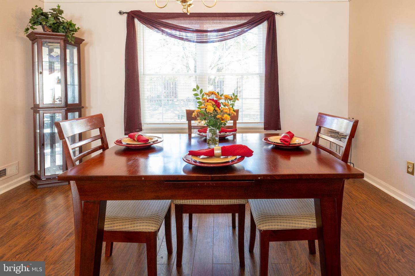 1405 N THOMAS WAY, CULPEPER, Virginia 22701, 3 Bedrooms Bedrooms, 6 Rooms Rooms,2 BathroomsBathrooms,Residential,For sale,1405 N THOMAS WAY,VACU2011946 MLS # VACU2011946 1405 N THOMAS WAY, CULPEPER, Virginia 22701, 3 Bedrooms Bedrooms, 6 Rooms Rooms,2 BathroomsBathrooms,Residential,For sale,1405 N THOMAS WAY,VACU2011946 MLS # VACU2011946