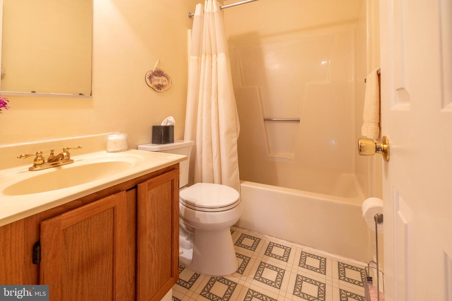 1405 N THOMAS WAY, CULPEPER, Virginia 22701, 3 Bedrooms Bedrooms, 6 Rooms Rooms,2 BathroomsBathrooms,Residential,For sale,1405 N THOMAS WAY,VACU2011946 MLS # VACU2011946 1405 N THOMAS WAY, CULPEPER, Virginia 22701, 3 Bedrooms Bedrooms, 6 Rooms Rooms,2 BathroomsBathrooms,Residential,For sale,1405 N THOMAS WAY,VACU2011946 MLS # VACU2011946