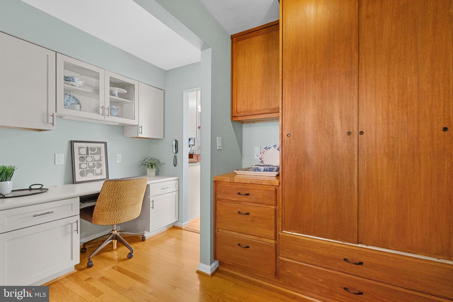 3716 KRYSIA CT, ANNANDALE, Virginia 22003, 4 Bedrooms Bedrooms, 13 Rooms Rooms,3 BathroomsBathrooms,Residential,For sale,3716 KRYSIA CT,VAFX2276684 MLS # VAFX2276684 3716 KRYSIA CT, ANNANDALE, Virginia 22003, 4 Bedrooms Bedrooms, 13 Rooms Rooms,3 BathroomsBathrooms,Residential,For sale,3716 KRYSIA CT,VAFX2276684 MLS # VAFX2276684