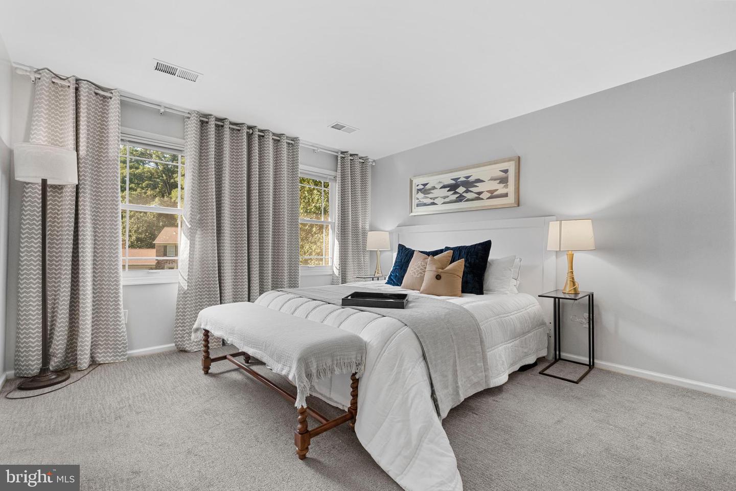 3716 KRYSIA CT, ANNANDALE, Virginia 22003, 4 Bedrooms Bedrooms, 13 Rooms Rooms,3 BathroomsBathrooms,Residential,For sale,3716 KRYSIA CT,VAFX2276684 MLS # VAFX2276684 3716 KRYSIA CT, ANNANDALE, Virginia 22003, 4 Bedrooms Bedrooms, 13 Rooms Rooms,3 BathroomsBathrooms,Residential,For sale,3716 KRYSIA CT,VAFX2276684 MLS # VAFX2276684