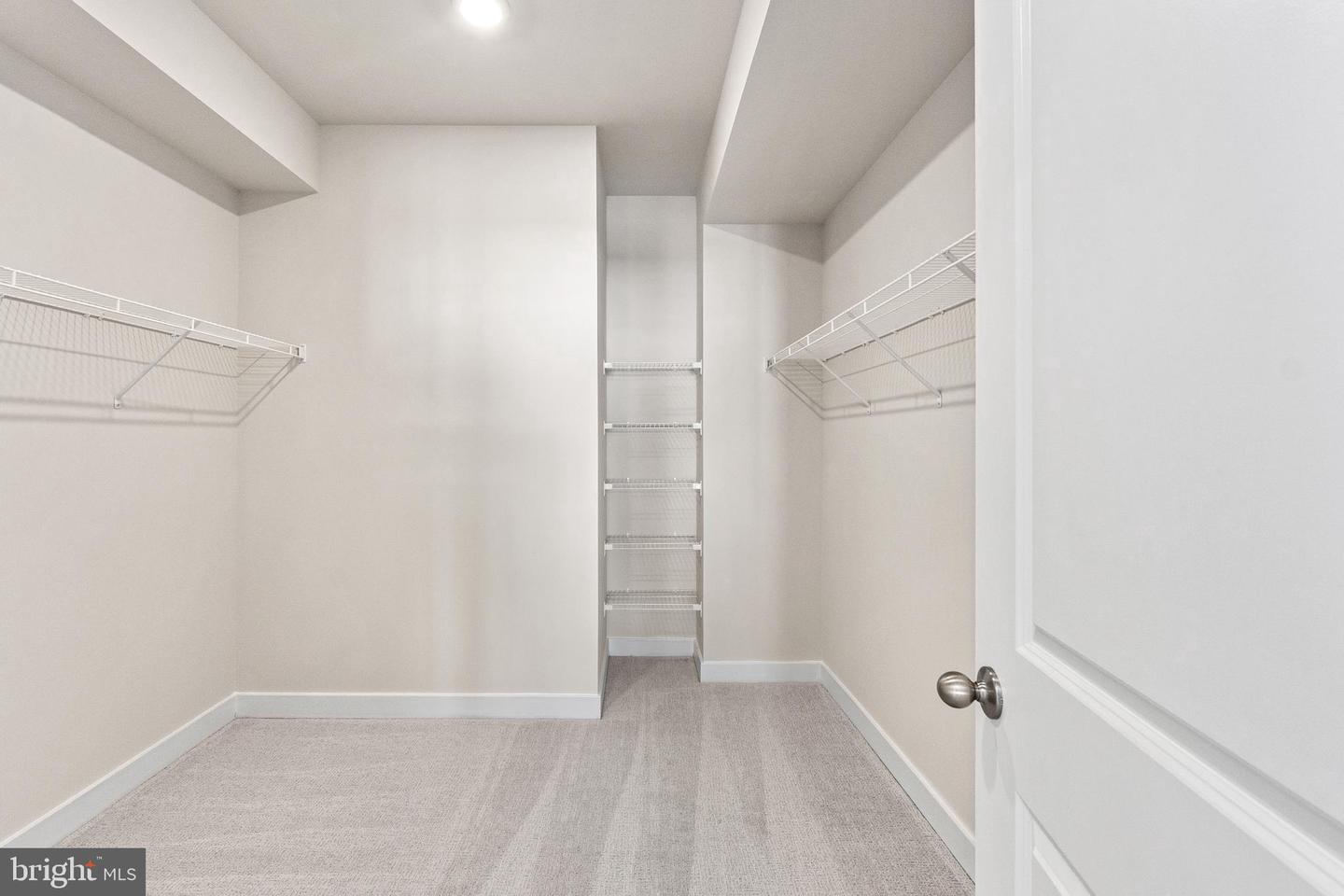 45201 DROWES TER, DULLES, Virginia 20166, 3 Bedrooms Bedrooms, ,2 BathroomsBathrooms,Residential,For sale,45201 DROWES TER,VALO2109806 MLS # VALO2109806 45201 DROWES TER, DULLES, Virginia 20166, 3 Bedrooms Bedrooms, ,2 BathroomsBathrooms,Residential,For sale,45201 DROWES TER,VALO2109806 MLS # VALO2109806