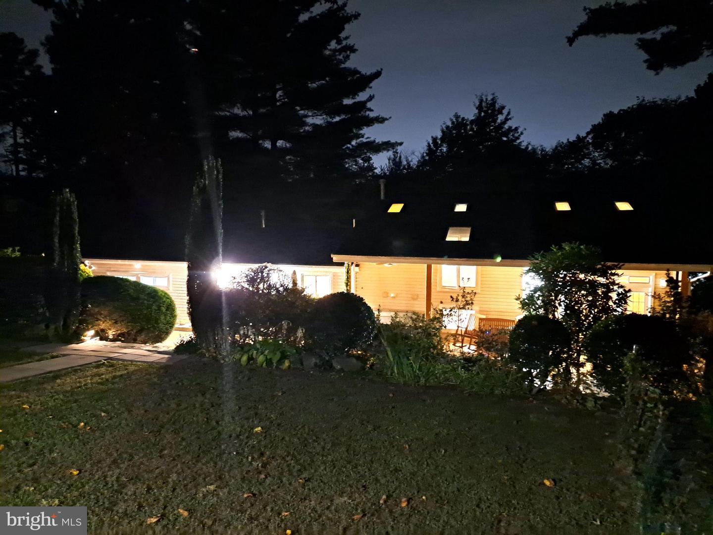 10929 HOWLAND DR, RESTON, Virginia 20191, 3 Bedrooms Bedrooms, ,3 BathroomsBathrooms,Residential,For sale,10929 HOWLAND DR,VAFX2276736 MLS # VAFX2276736 10929 HOWLAND DR, RESTON, Virginia 20191, 3 Bedrooms Bedrooms, ,3 BathroomsBathrooms,Residential,For sale,10929 HOWLAND DR,VAFX2276736 MLS # VAFX2276736