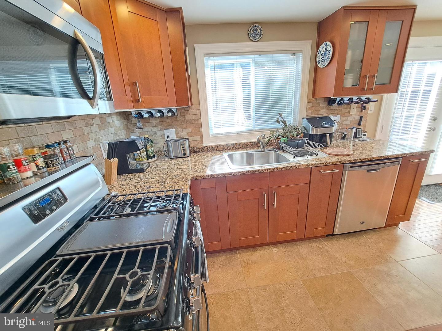 10929 HOWLAND DR, RESTON, Virginia 20191, 3 Bedrooms Bedrooms, ,3 BathroomsBathrooms,Residential,For sale,10929 HOWLAND DR,VAFX2276736 MLS # VAFX2276736 10929 HOWLAND DR, RESTON, Virginia 20191, 3 Bedrooms Bedrooms, ,3 BathroomsBathrooms,Residential,For sale,10929 HOWLAND DR,VAFX2276736 MLS # VAFX2276736