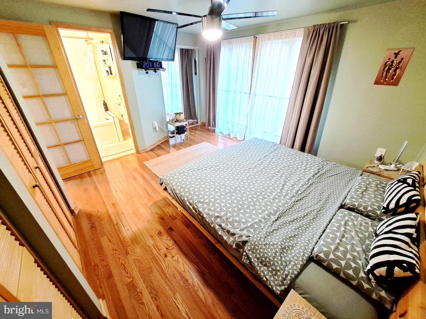 10929 HOWLAND DR, RESTON, Virginia 20191, 3 Bedrooms Bedrooms, ,3 BathroomsBathrooms,Residential,For sale,10929 HOWLAND DR,VAFX2276736 MLS # VAFX2276736 10929 HOWLAND DR, RESTON, Virginia 20191, 3 Bedrooms Bedrooms, ,3 BathroomsBathrooms,Residential,For sale,10929 HOWLAND DR,VAFX2276736 MLS # VAFX2276736