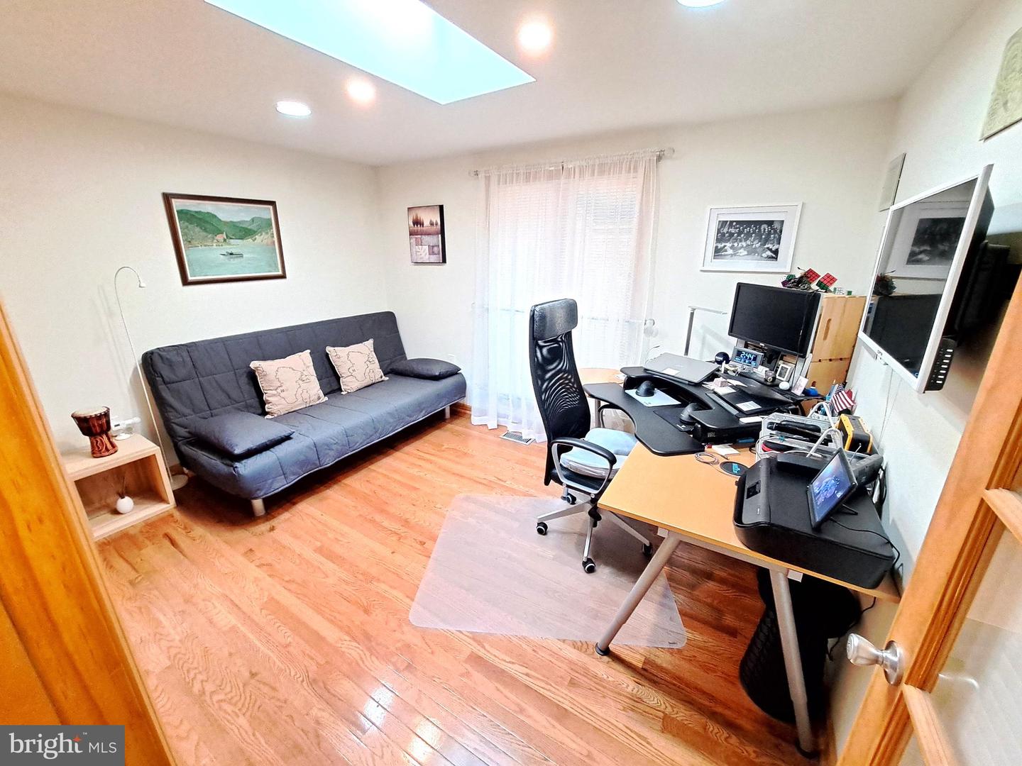 10929 HOWLAND DR, RESTON, Virginia 20191, 3 Bedrooms Bedrooms, ,3 BathroomsBathrooms,Residential,For sale,10929 HOWLAND DR,VAFX2276736 MLS # VAFX2276736 10929 HOWLAND DR, RESTON, Virginia 20191, 3 Bedrooms Bedrooms, ,3 BathroomsBathrooms,Residential,For sale,10929 HOWLAND DR,VAFX2276736 MLS # VAFX2276736