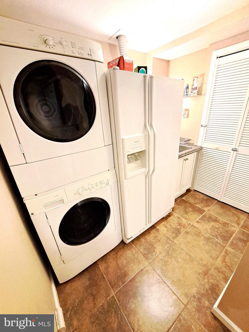 10929 HOWLAND DR, RESTON, Virginia 20191, 3 Bedrooms Bedrooms, ,3 BathroomsBathrooms,Residential,For sale,10929 HOWLAND DR,VAFX2276736 MLS # VAFX2276736 10929 HOWLAND DR, RESTON, Virginia 20191, 3 Bedrooms Bedrooms, ,3 BathroomsBathrooms,Residential,For sale,10929 HOWLAND DR,VAFX2276736 MLS # VAFX2276736