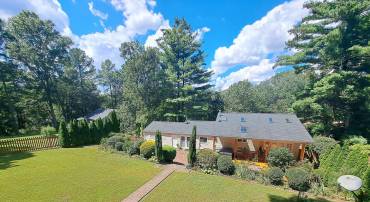 10929 HOWLAND DR, RESTON, Virginia 20191, 3 Bedrooms Bedrooms, ,3 BathroomsBathrooms,Residential,For sale,10929 HOWLAND DR,VAFX2276736 MLS # VAFX2276736