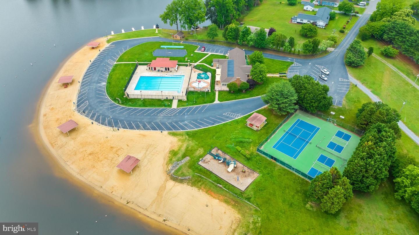 209 NORFOLK DR, RUTHER GLEN, Virginia 22546, 3 Bedrooms Bedrooms, ,2 BathroomsBathrooms,Residential,For sale,209 NORFOLK DR,VACV2009062 MLS # VACV2009062 209 NORFOLK DR, RUTHER GLEN, Virginia 22546, 3 Bedrooms Bedrooms, ,2 BathroomsBathrooms,Residential,For sale,209 NORFOLK DR,VACV2009062 MLS # VACV2009062