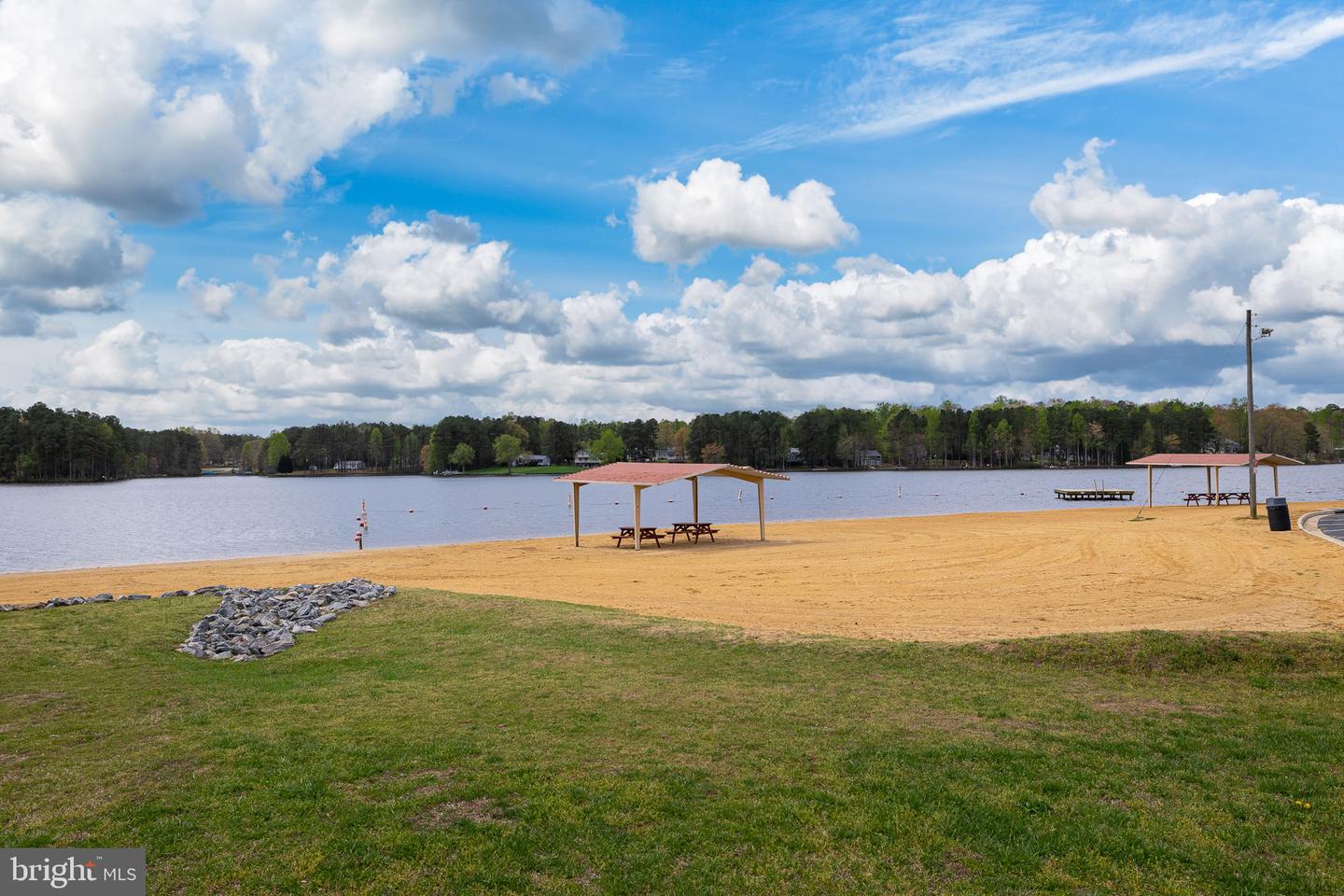 209 NORFOLK DR, RUTHER GLEN, Virginia 22546, 3 Bedrooms Bedrooms, ,2 BathroomsBathrooms,Residential,For sale,209 NORFOLK DR,VACV2009062 MLS # VACV2009062 209 NORFOLK DR, RUTHER GLEN, Virginia 22546, 3 Bedrooms Bedrooms, ,2 BathroomsBathrooms,Residential,For sale,209 NORFOLK DR,VACV2009062 MLS # VACV2009062