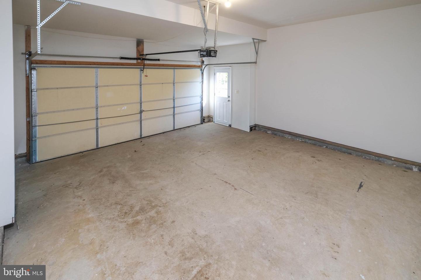 1421 PICKETT CT, FRONT ROYAL, Virginia 22630, 5 Bedrooms Bedrooms, ,3 BathroomsBathrooms,Residential,For sale,1421 PICKETT CT,VAWR2012668 MLS # VAWR2012668 1421 PICKETT CT, FRONT ROYAL, Virginia 22630, 5 Bedrooms Bedrooms, ,3 BathroomsBathrooms,Residential,For sale,1421 PICKETT CT,VAWR2012668 MLS # VAWR2012668