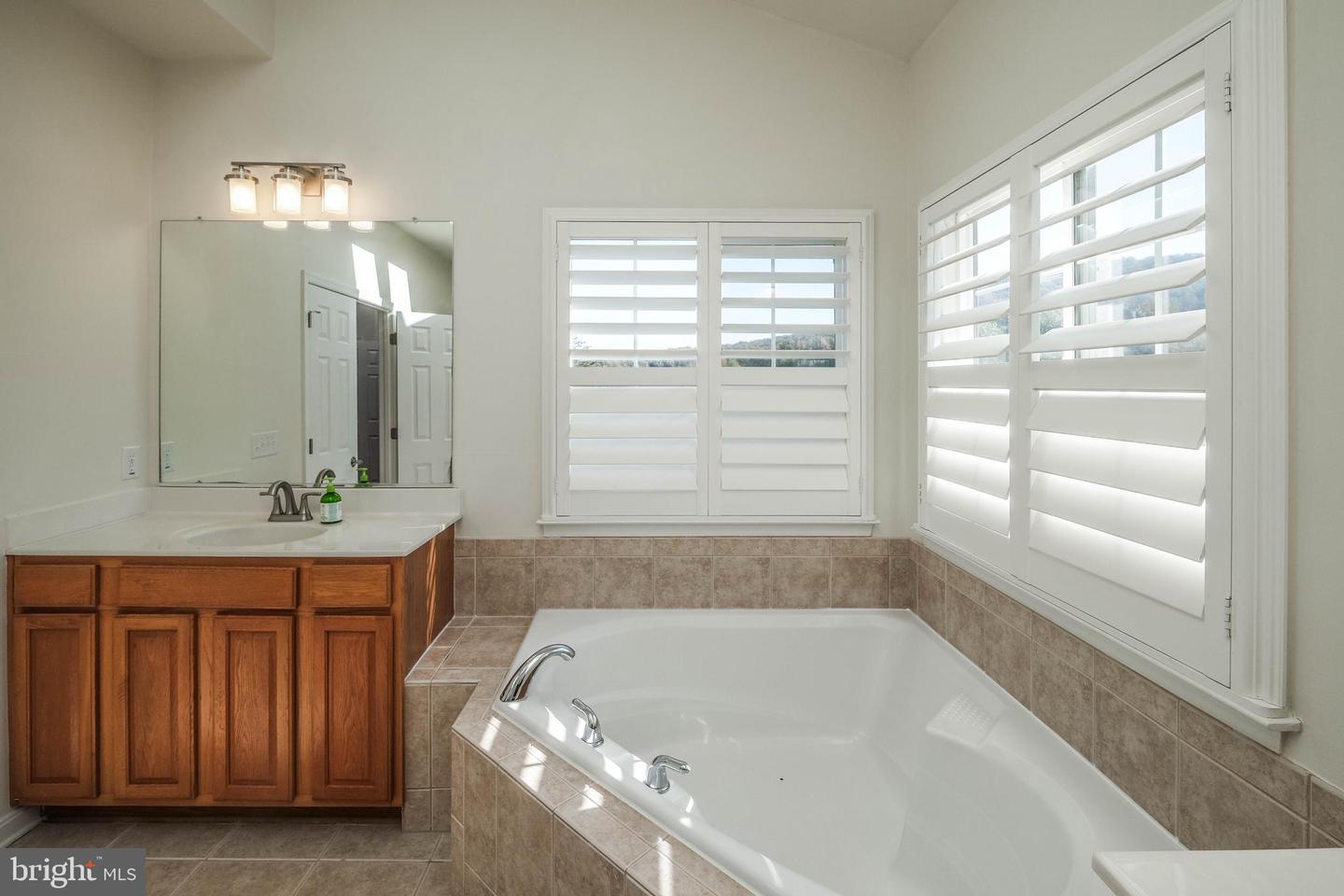 1421 PICKETT CT, FRONT ROYAL, Virginia 22630, 5 Bedrooms Bedrooms, ,3 BathroomsBathrooms,Residential,For sale,1421 PICKETT CT,VAWR2012668 MLS # VAWR2012668 1421 PICKETT CT, FRONT ROYAL, Virginia 22630, 5 Bedrooms Bedrooms, ,3 BathroomsBathrooms,Residential,For sale,1421 PICKETT CT,VAWR2012668 MLS # VAWR2012668