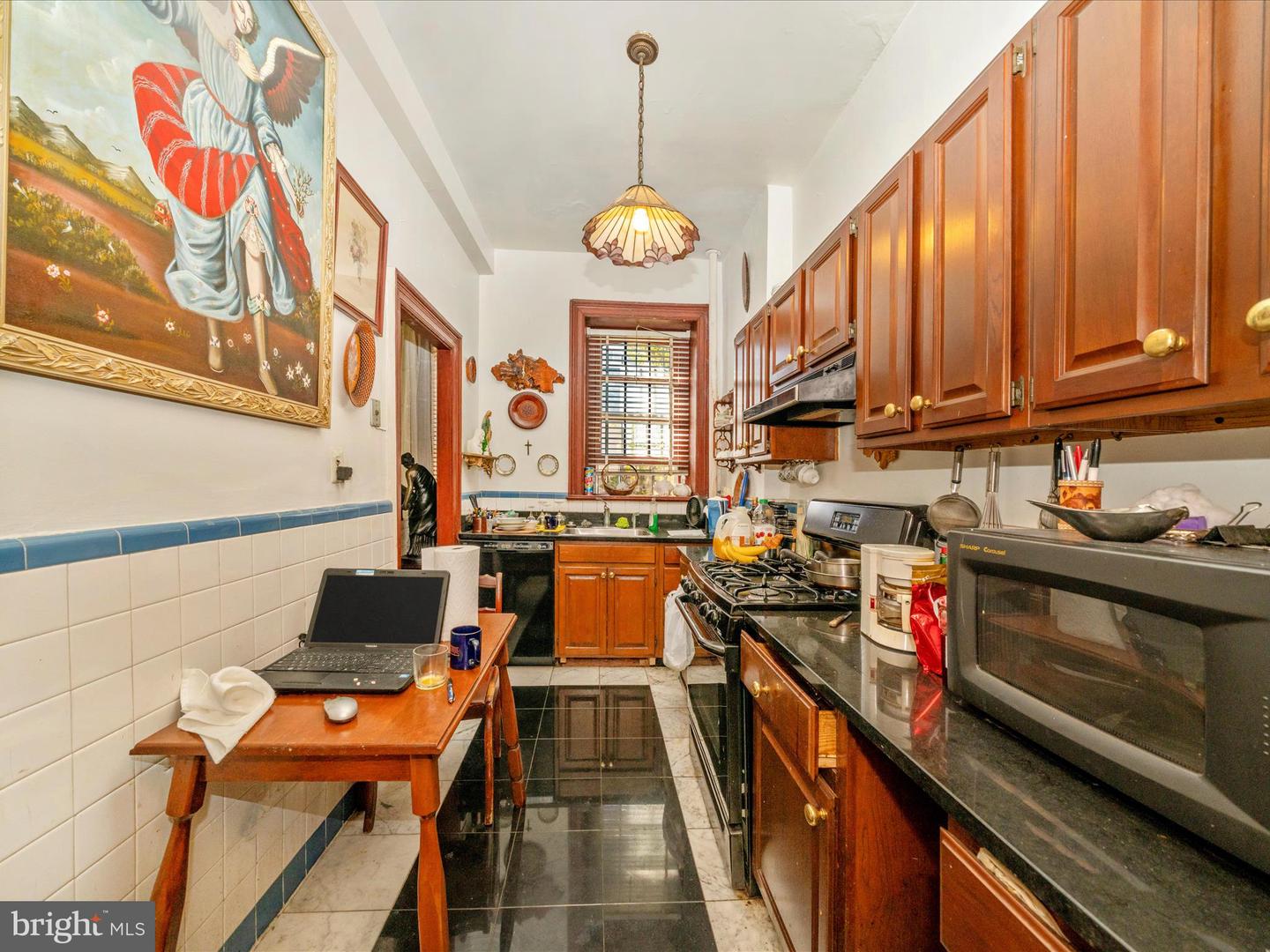 1852 COLUMBIA RD NW #101, WASHINGTON, District Of Columbia 20009, 2 Bedrooms Bedrooms, ,1 BathroomBathrooms,Residential,For sale,1852 COLUMBIA RD NW #101,DCDC2229368 MLS # DCDC2229368