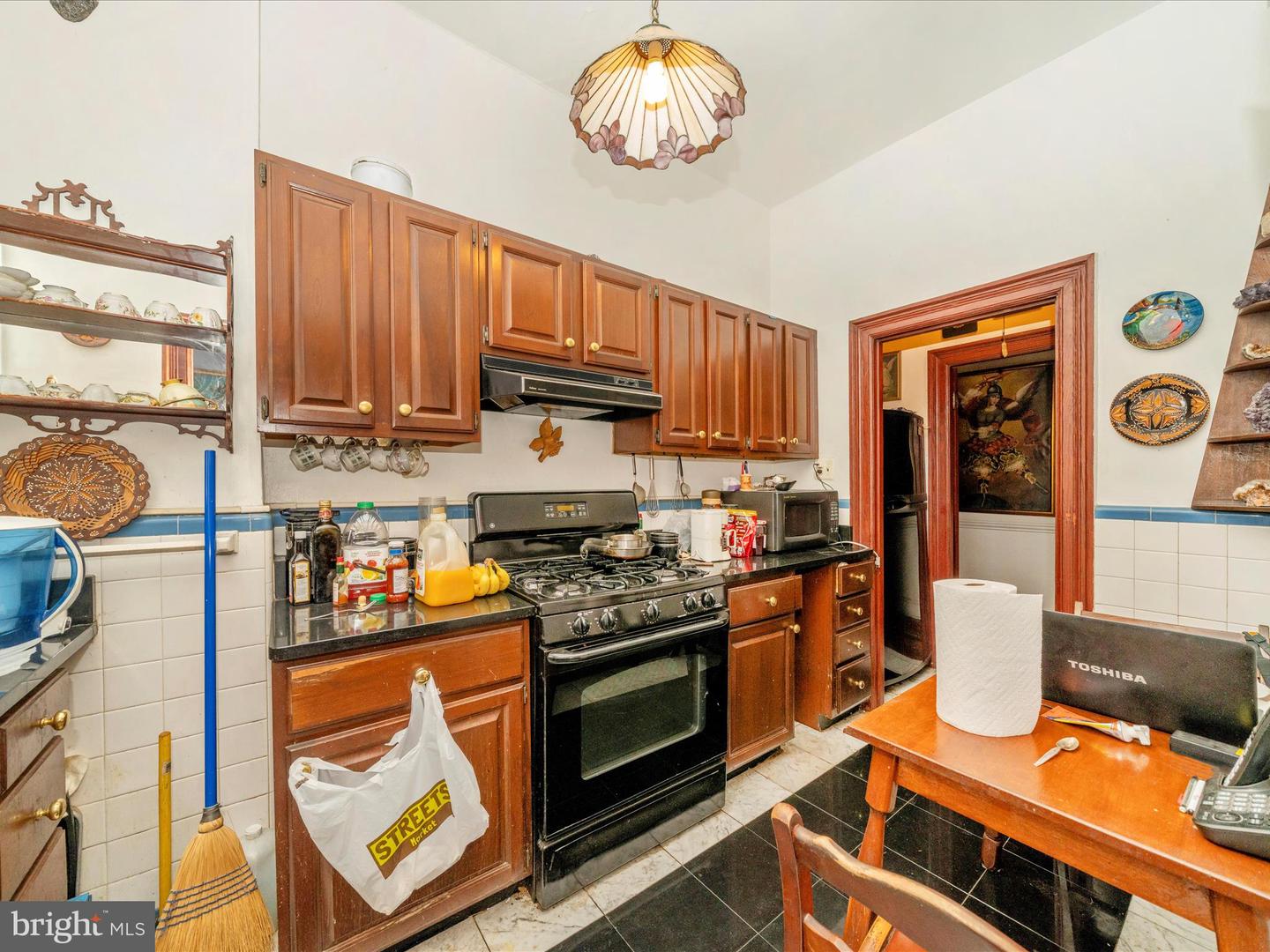1852 COLUMBIA RD NW #101, WASHINGTON, District Of Columbia 20009, 2 Bedrooms Bedrooms, ,1 BathroomBathrooms,Residential,For sale,1852 COLUMBIA RD NW #101,DCDC2229368 MLS # DCDC2229368
