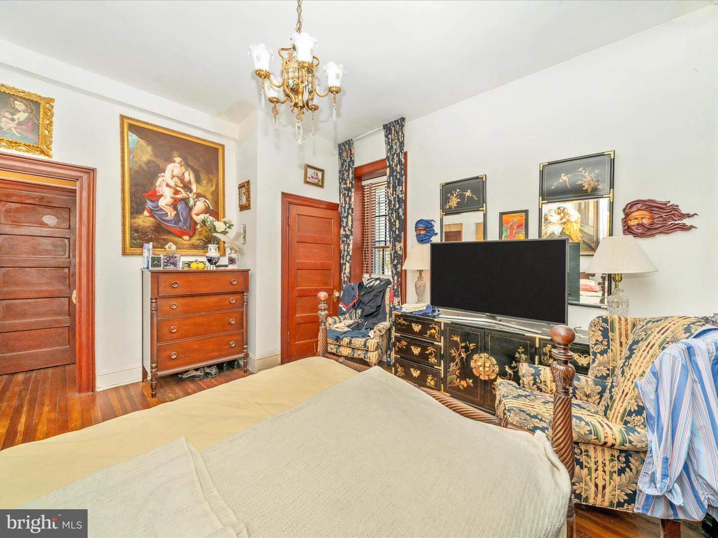 1852 COLUMBIA RD NW #101, WASHINGTON, District Of Columbia 20009, 2 Bedrooms Bedrooms, ,1 BathroomBathrooms,Residential,For sale,1852 COLUMBIA RD NW #101,DCDC2229368 MLS # DCDC2229368