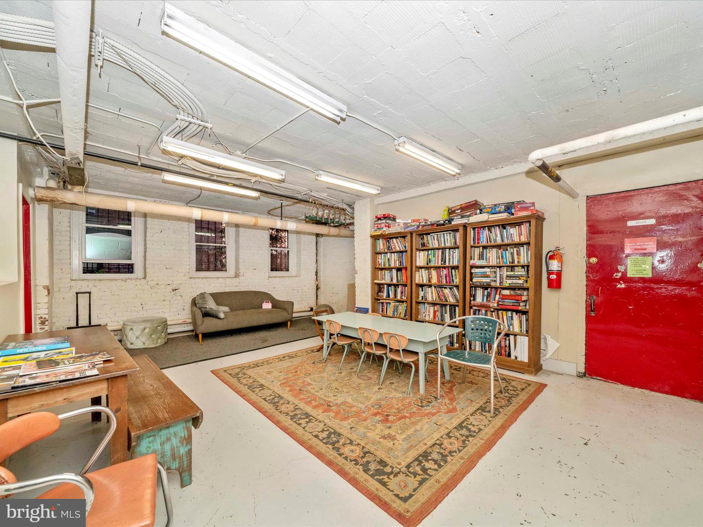 1852 COLUMBIA RD NW #101, WASHINGTON, District Of Columbia 20009, 2 Bedrooms Bedrooms, ,1 BathroomBathrooms,Residential,For sale,1852 COLUMBIA RD NW #101,DCDC2229368 MLS # DCDC2229368